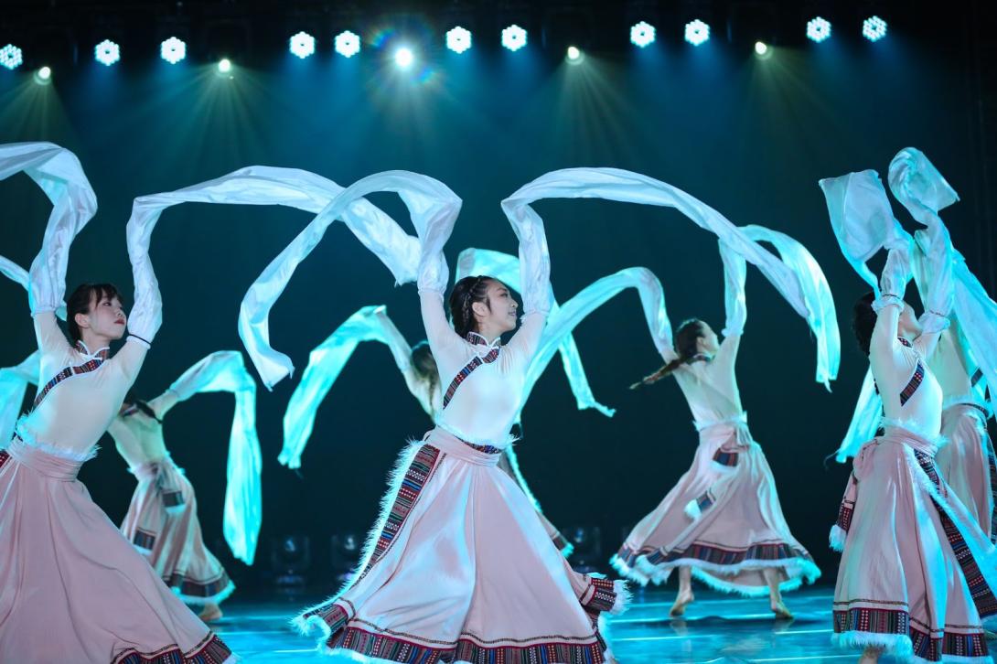dancers with long sleeves at end of semester show